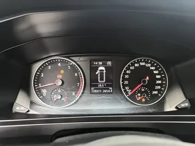 Volkswagen Caravelle 2018, 139400 км, за 145800 CNY - фото 12