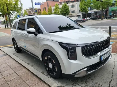 Kia Canival · 2026 год