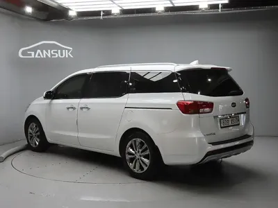 Kia Canival 2018, 247042 км, за 6000000 KRW - фото 3