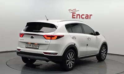 Kia Sportage 2018, 100608 км, за 11000000 KRW