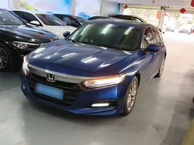 Honda Accord · 2020 год