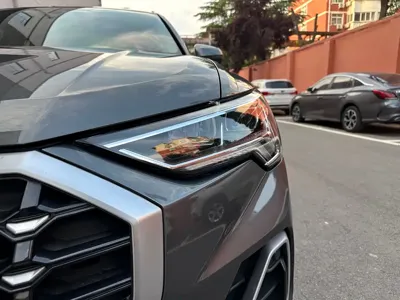 Audi Q3 2022, 23000 км, за 189800 CNY