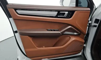 Porsche Cayenne 2020, 74006 км, за 78800000 KRW - фото 24