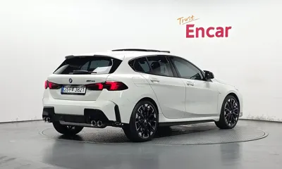 BMW 1-Series 2025, 3511 км, за 58200000 KRW