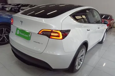 Tesla Model Y 2022, 25400 км, за 180330.89 CNY - фото 6
