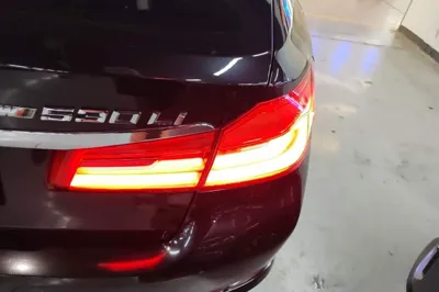 BMW 5 Series 2018, 110500 км, за 147540.36 CNY - фото 7