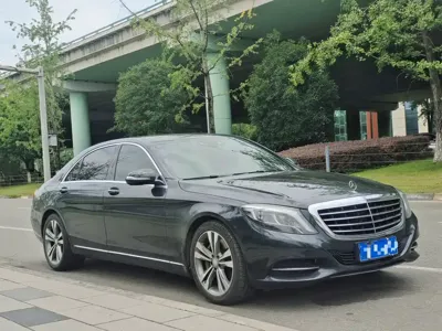 Mercedes-Benz S-Class 2015, 220000 км, за 192800 CNY