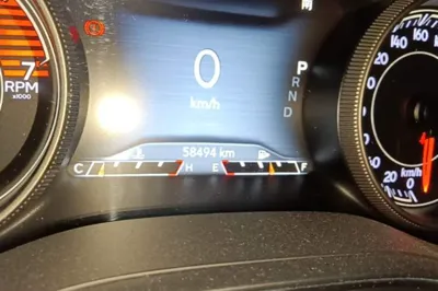 Jeep Cherokee 2019, 58400 км, за 70032.68 CNY - фото 15