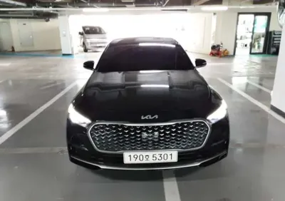 Kia K9 · 2022 год