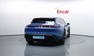 Porsche Taycan 2022, 13787 км, за 107700000 KRW