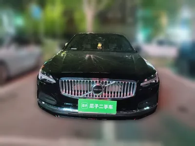 Volvo S90 2025, 15500 км, за 248670.03 CNY - фото 2