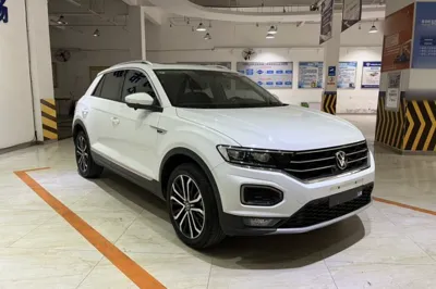 Volkswagen T-Roc 2021, 19700 км, за 119569.48 CNY