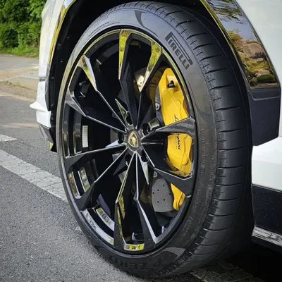 Lamborghini Urus 2023, 9300 км, за 340000000 KRW - фото 6