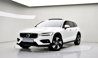 Volvo V60 · 2021 год