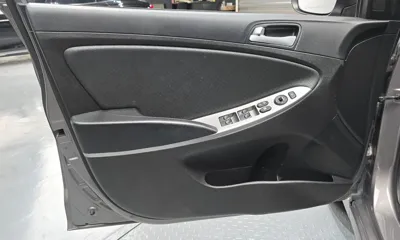 Hyundai Accent 2018, 57745 км, за 7900000 KRW - фото 24