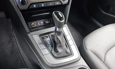 Hyundai Avante 2017, 29341 км, за 13900000 KRW - фото 9