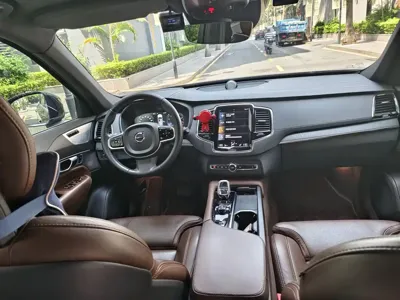 Volvo XC90 2021, 92000 км, за 260000 CNY