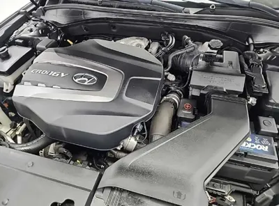 Hyundai Grandeur 2017, 96421 км, за 10671.08 USD