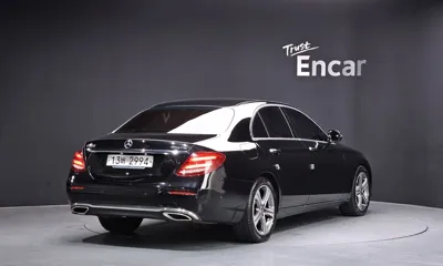 Mercedes-Benz E-Class 2019, 61820 км, за 20990000 KRW