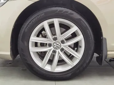Volkswagen Golf 2019, 109100 км, за 43800 CNY - фото 17
