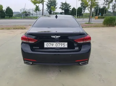 Hyundai Genesis 2016, 248245 км, за 6950000 KRW - фото 4