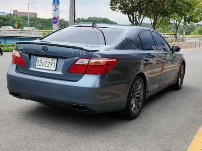 Lexus LS 2010, 193007 км, за 5900000 KRW - фото 2