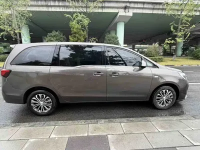 Buick GL8 2021, 80000 км, за 88800 CNY - фото 14