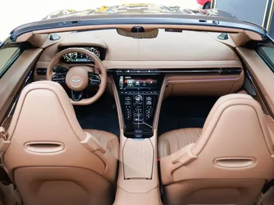 Astonmartin DB12 2024, 520 км, за 400000000 KRW - фото 9