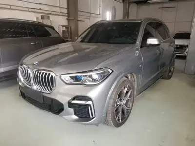 BMW X5 · 2022 год