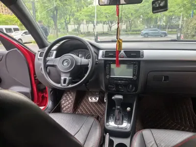 Volkswagen Bora 2011, 90000 км, за 13799 CNY - фото 11