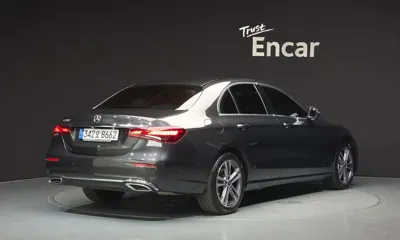 Mercedes-Benz E-Class 2022, 56168 км, за 36990000 KRW