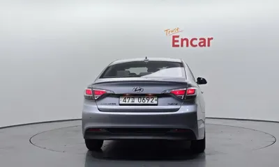Hyundai Sonata 2016, 97198 км, за 9900000 KRW
