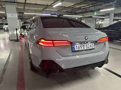 BMW 5-Series 2025, 1105 км, за 39680000 KRW