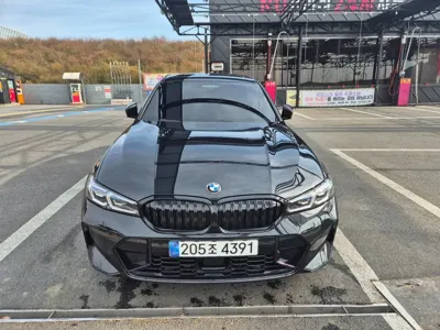 BMW 3-Series · 2024 год