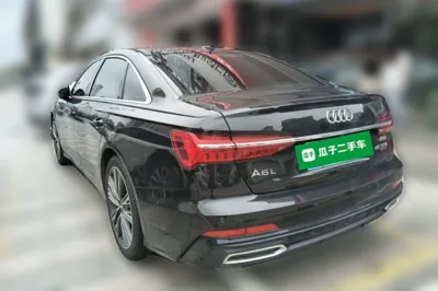 Audi A6L 2019, 119600 км, за 202729.24 CNY - фото 4