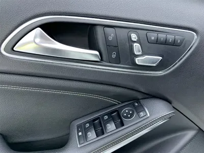 Mercedes-Benz GLA 2019, 90399 км, за 59800 CNY - фото 28