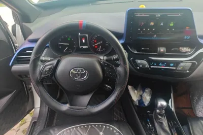 Toyota C-HR 2018, 36000 км, за 60405.4 CNY - фото 10