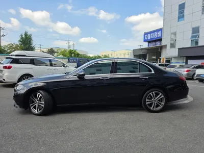 Mercedes-Benz E-Class 2021, 65914 км, за 30800000 KRW
