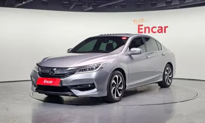 Honda Accord 2017, 107700 км, за 9900000 KRW