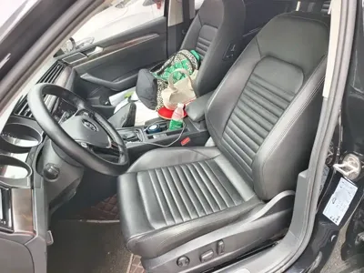 Volkswagen Magotan 2019, 72600 км, за 90200 CNY - фото 8