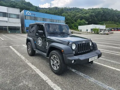 Jeep Wrangler 2017, 40800 км, за 24200000 KRW
