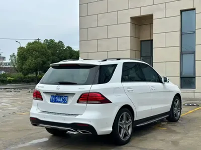 Mercedes-Benz 奔驰GLE(进口) 2017, 114000 км, за 176800 CNY - фото 19