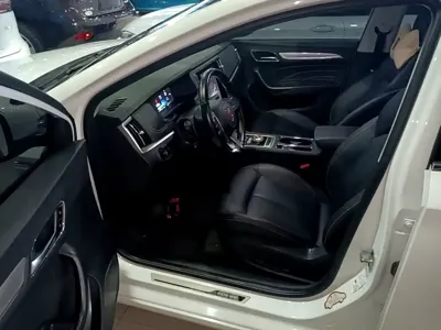 Roewe i6 New Energy 2019, 65199 км, за 32000 CNY - фото 16