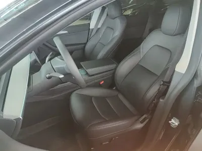 Tesla Model Y 2024, 41000 км, за 181200 CNY - фото 15