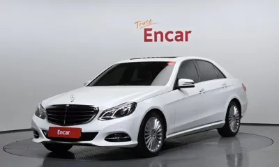 Mercedes-Benz E-Class · 2016 год