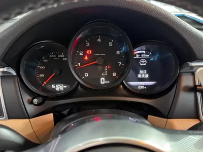 Porsche Macan 2017, 150000 км, за 109800 CNY - фото 9