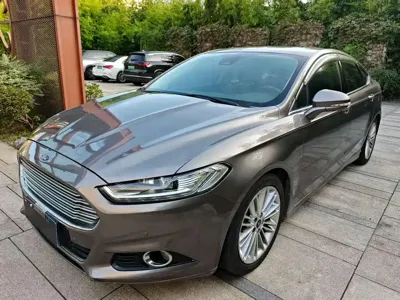 Ford Mondeo · 2014 год