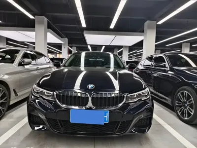 BMW 3 Series 2020, 97000 км, за 115100 CNY