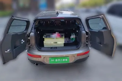 MINI Clubman 2018, 30100 км, за 100930.02 CNY - фото 16