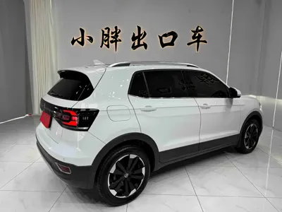 Volkswagen Tacqua 2023, 28000 км, за 99800 CNY